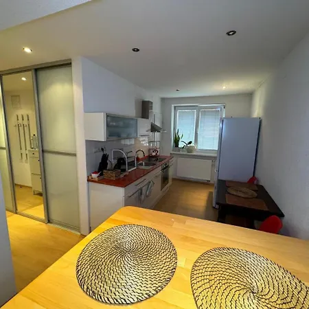 Stylish 2 Bedroom Apartmán *